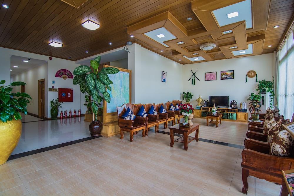 Royal Inlay Hotel Nyaung Shwe Ngoại thất bức ảnh