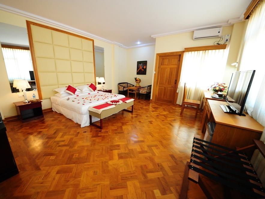 Royal Inlay Hotel Nyaung Shwe Ngoại thất bức ảnh