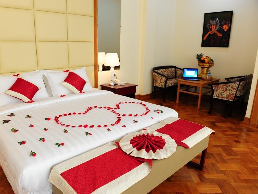 Royal Inlay Hotel Nyaung Shwe Ngoại thất bức ảnh
