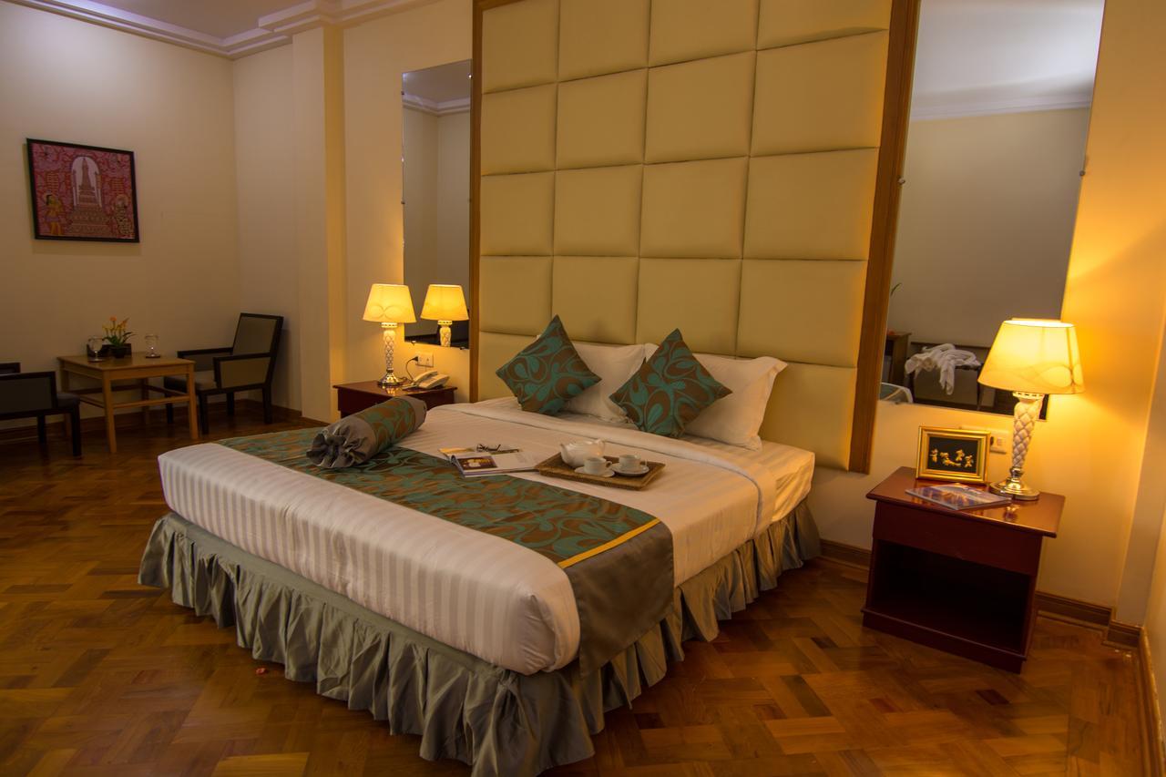 Royal Inlay Hotel Nyaung Shwe Ngoại thất bức ảnh