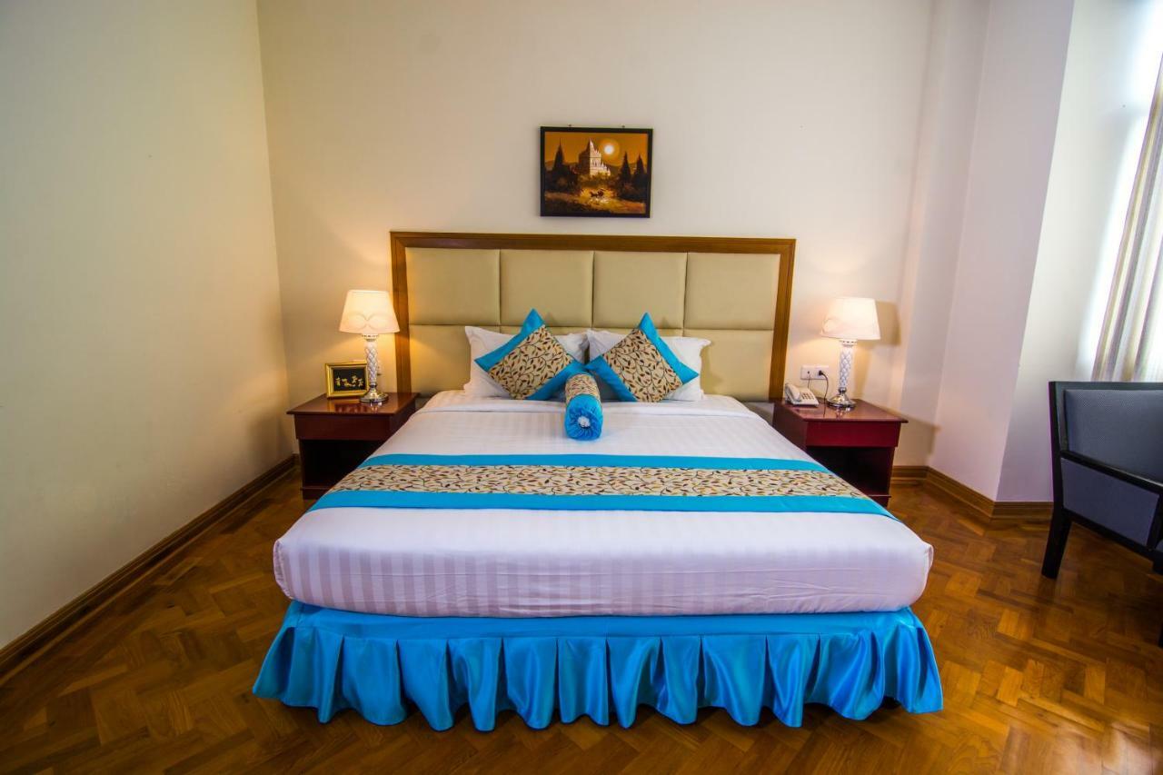 Royal Inlay Hotel Nyaung Shwe Ngoại thất bức ảnh